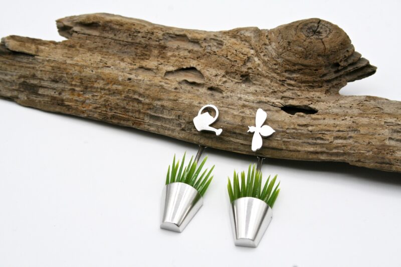 Boucles d'oreilles herbe arrosoir et abeille argent