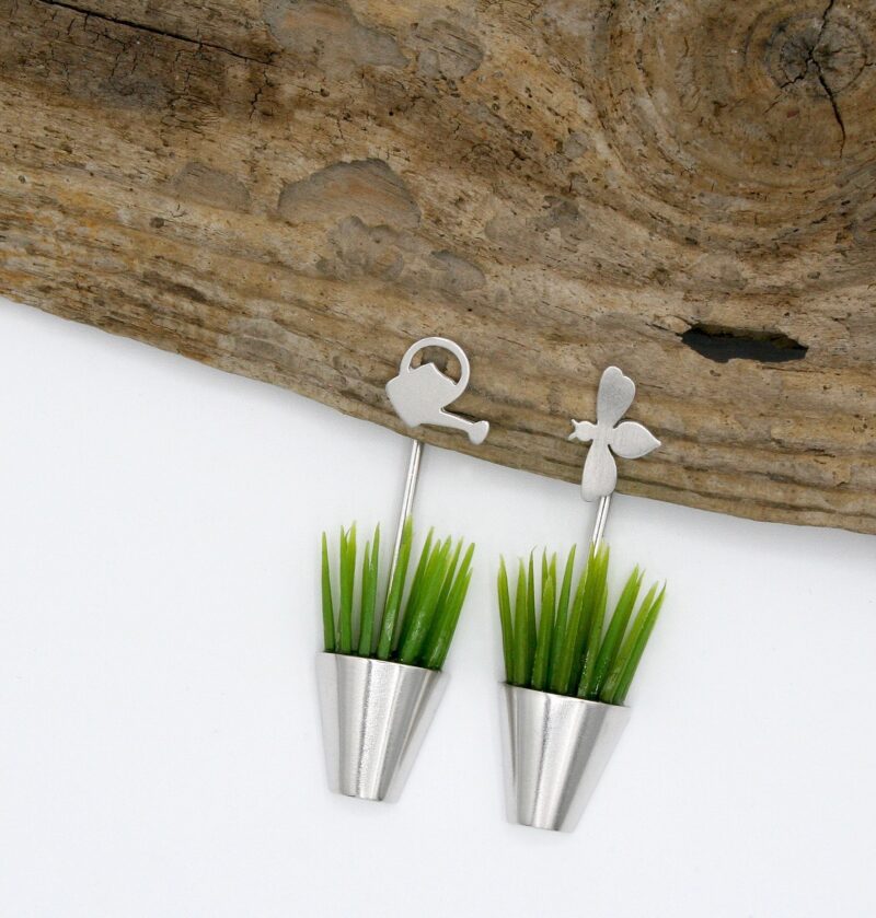 Boucles d'oreilles herbe arrosoir et abeille argent