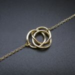 Bracelet anneaux de Borromée doré