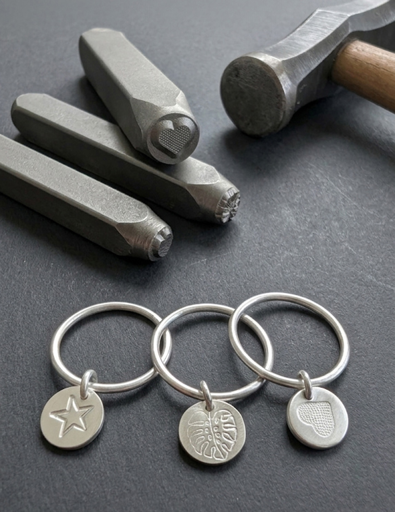 3 bagues personnalisées